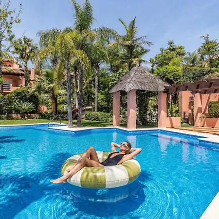 Vacation - Federer, Cine Room, Bbq, New Decoration, Garage, Old Town Location, Big Communal Pool, Andalusian Garden, Walking To The 펜션 마르베야