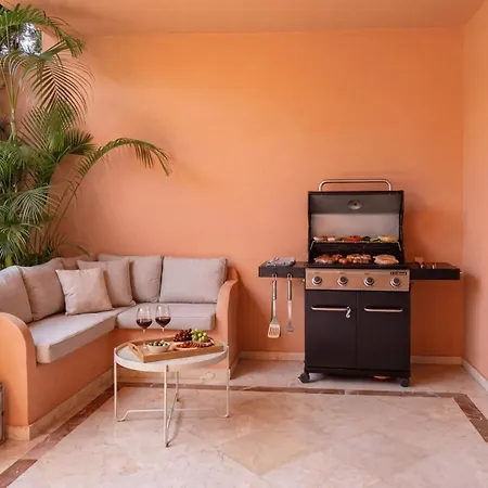 Vacation - Federer, Cine Room, Bbq, New Decoration, Garage, Old Town Location, Big Communal Pool, Andalusian Garden, Walking To The 마르베야