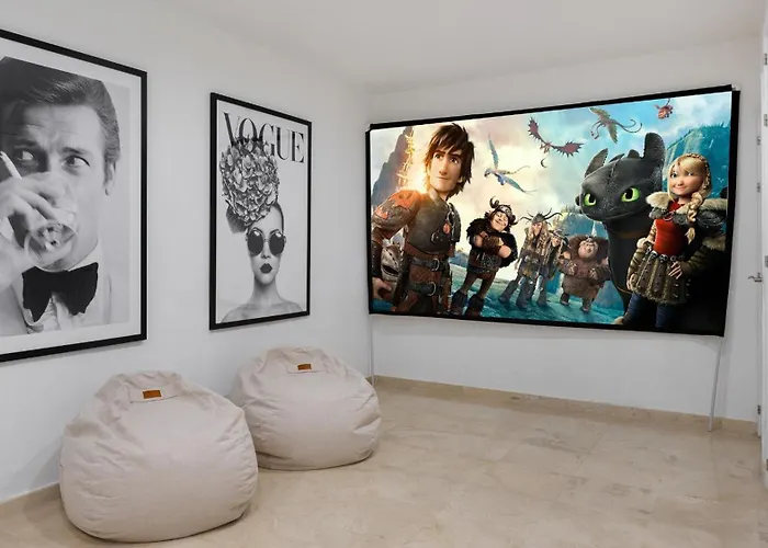 Vacation - Federer, Old Town With A Big Communal Pool And Andalusian Garden * Marbella