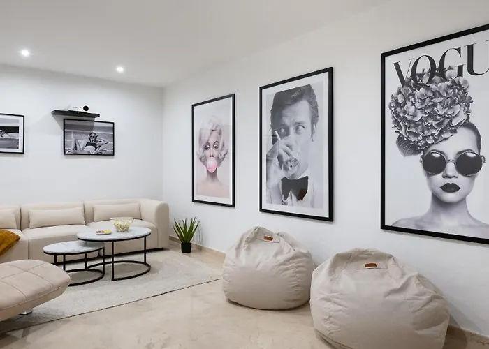 Vacation - Federer, Old Town With A Big Communal Pool And Andalusian Garden Marbella