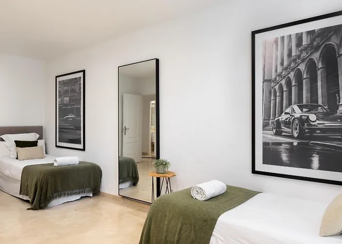 Feriehus Vacation - Federer, Old Town With A Big Communal Pool And Andalusian Garden