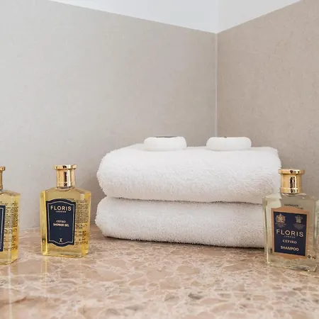 Vacation - Federer, Old Town With A Big Communal Pool And Andalusian Garden Сasa de vacaciones