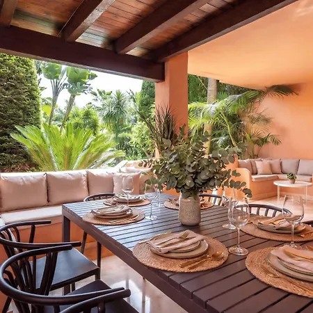 بيت للعطل Vacation - Federer, Cine Room, Bbq, New Decoration, Garage, Old Town Location, Big Communal Pool, Andalusian Garden, Walking To The